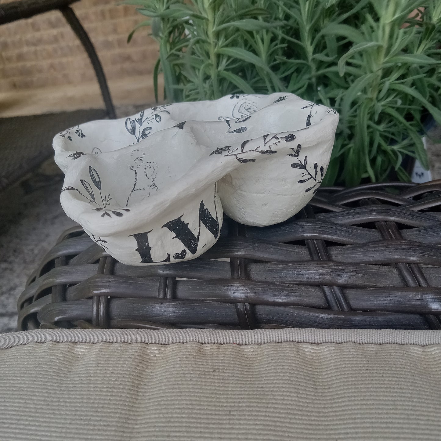 Clay egg holder
