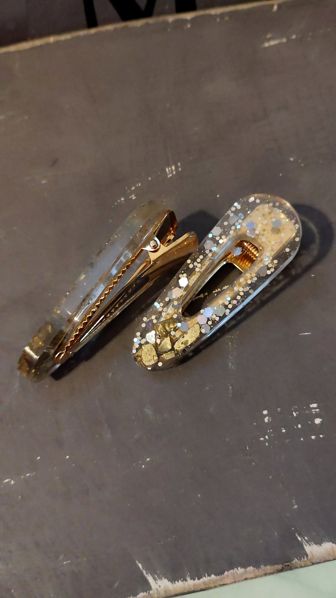 Hair clips